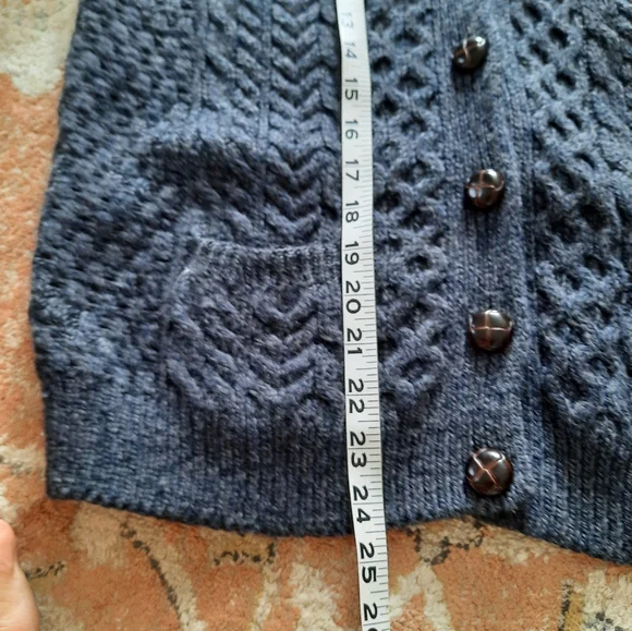 Shannon dark blue wool cardigan. - Picture 9 of 9